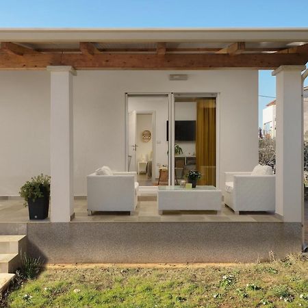 Apartments Elena Tia Μεντουλίν Εξωτερικό φωτογραφία