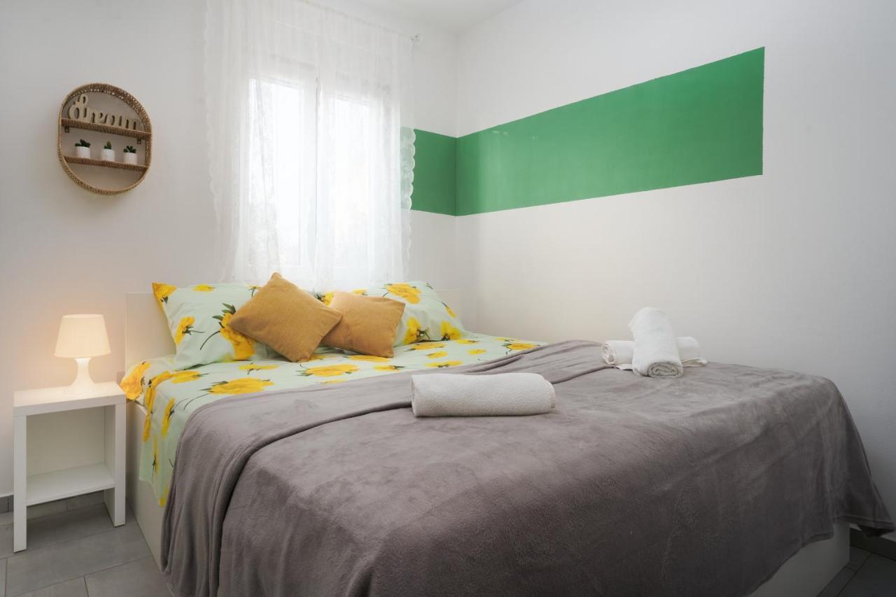 Apartments Elena Tia Μεντουλίν Εξωτερικό φωτογραφία