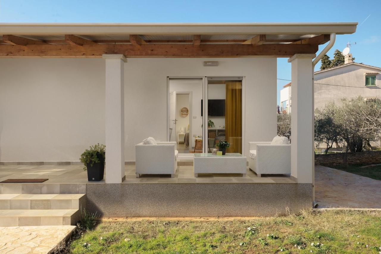 Apartments Elena Tia Μεντουλίν Εξωτερικό φωτογραφία